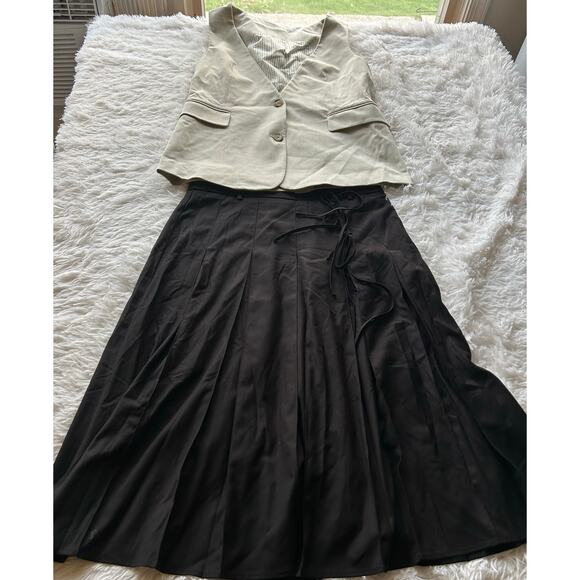 Urban Revivo Bundle Set Size 10 – Beige Tailored Vest & Black Midi Skirt - Picture 2 of 9
